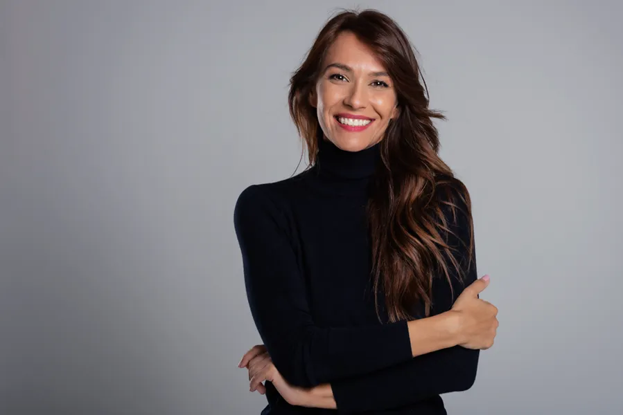 A woman with long lustrous hair. Get PRP for hair restoration from ProCare Wellness Institute in Virginia Beach.